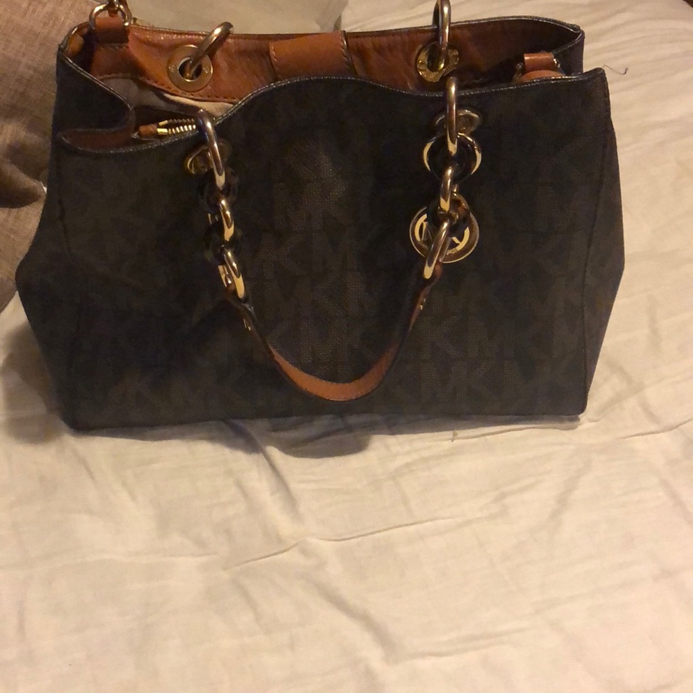 Mk purse